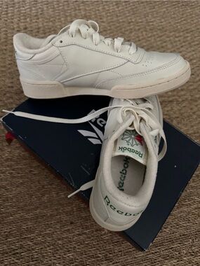 Reebok Chalk/Paperwhite/Green Club C 85 Vintage Box Label